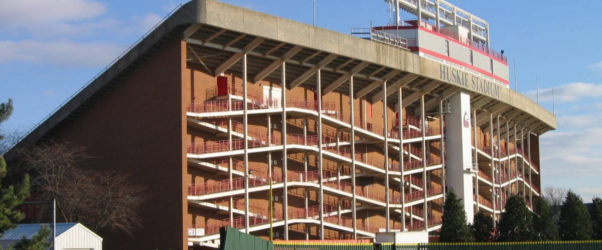 18. University of Northern Illinois: Huskie Stadium