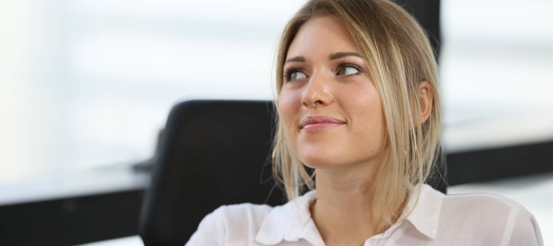 Uncomfortable woman in job interview