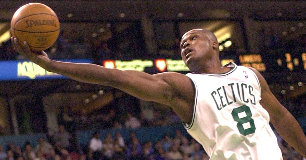 NBA Star Antoine Walker Blew 108M in Career Earnings Moneywise