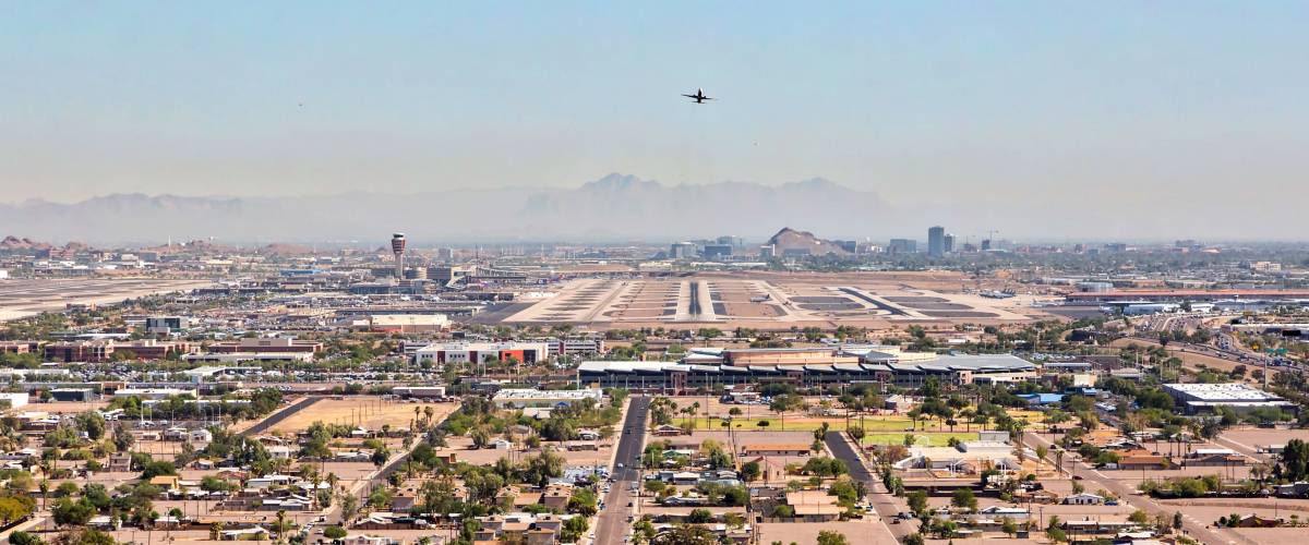 A sweltering afternoon at Sky Harbor International Airport