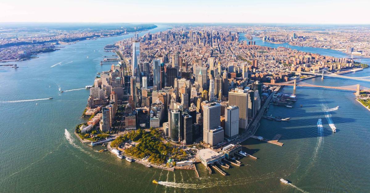 New York City is sinking due to weight of its skyscrapers, new research  finds, New York