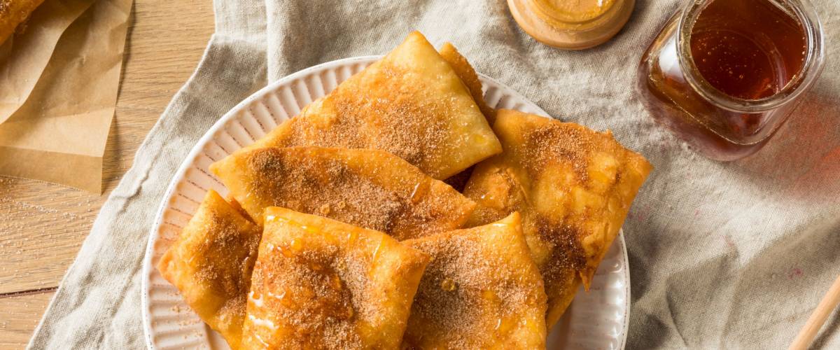 Homemade Deep Fried Mexican Sopapillas with Cinnamon Sugar