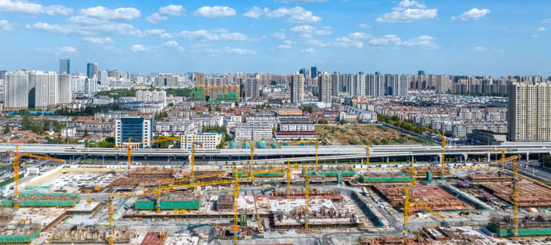 Aerial photo taken on Oct 5, 2023 shows a real estate project under construction in Huai 'an city, East China's Jiangsu province.
