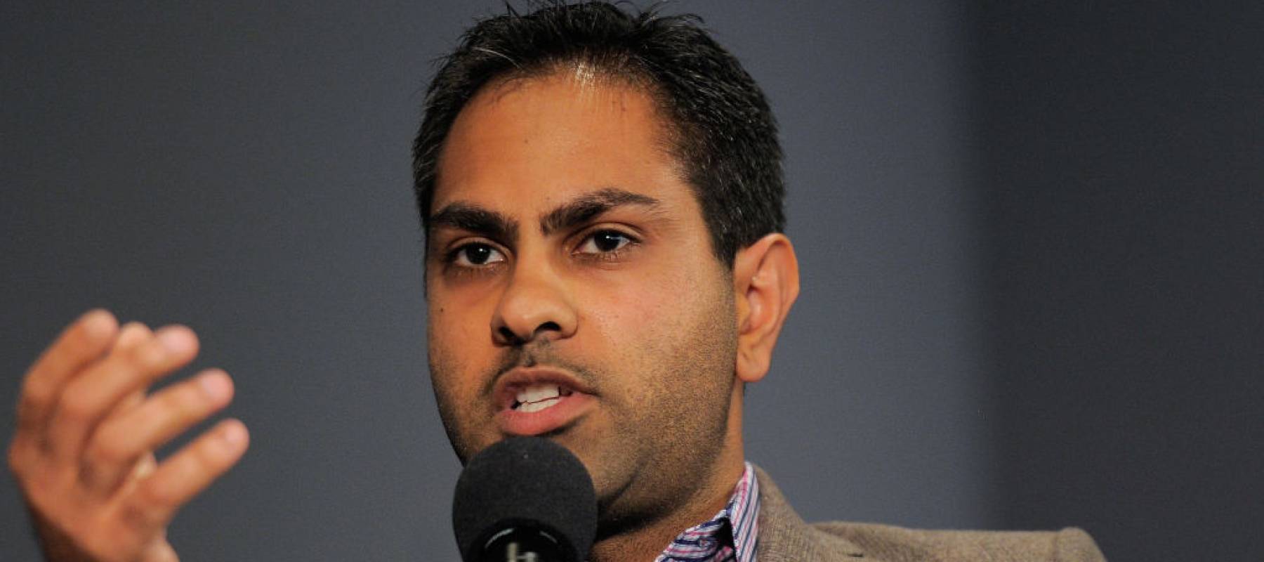 Moderator Ramit Sethi speaks during the Meet the Author: Tim Ferriss "The 4-Hour Body" at Apple Store Soho on May 26, 2011 in New York City.