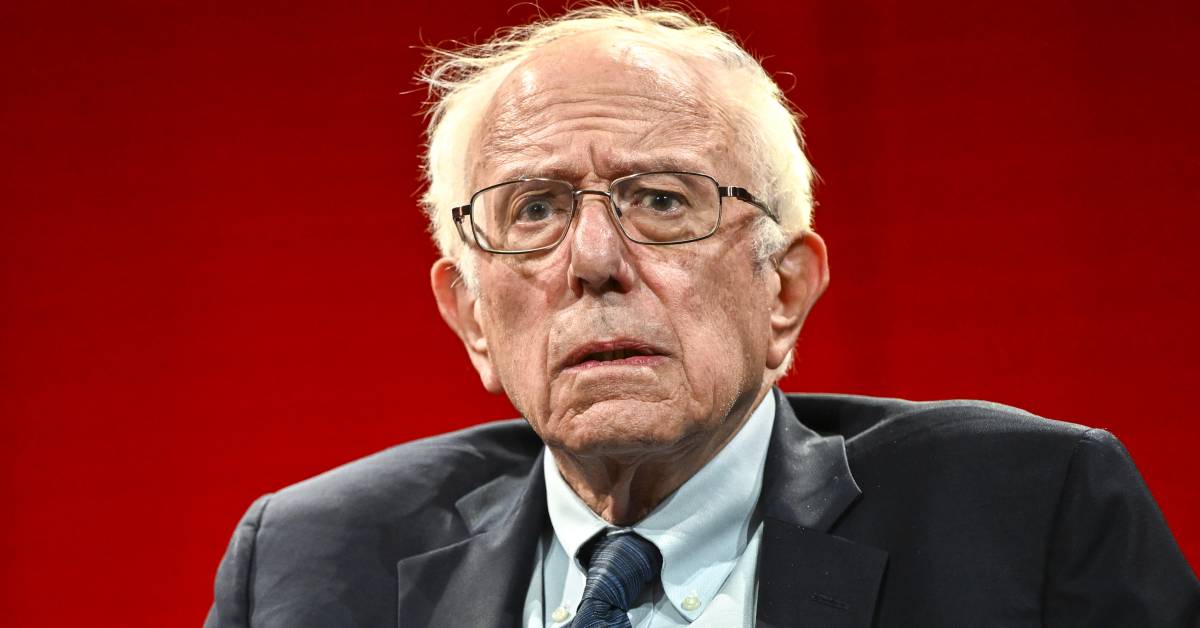 Bernie Sanders Suggests Wall Street Giants Blackrock, Vanguard and ...