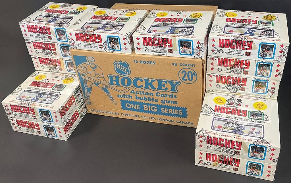 A case of old hockey cards containing the game&#039;s Great One has fetched more than $3.7 million after it was uncovered in a Regina home. Heritage Auctions says a winning bidder bought the case 