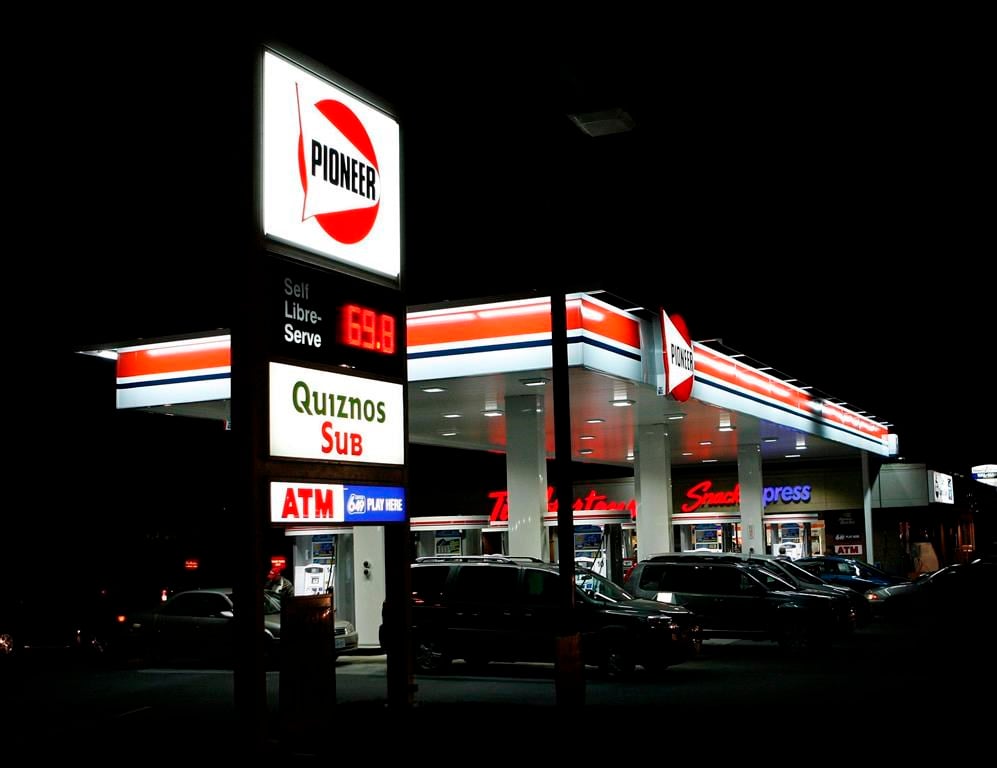 An activist investor has sent at letter to the board of directors at Parkland Corp. backing a call for a strategic review at company by the fuel retailer&#039;s largest shareholder. Drivers line u