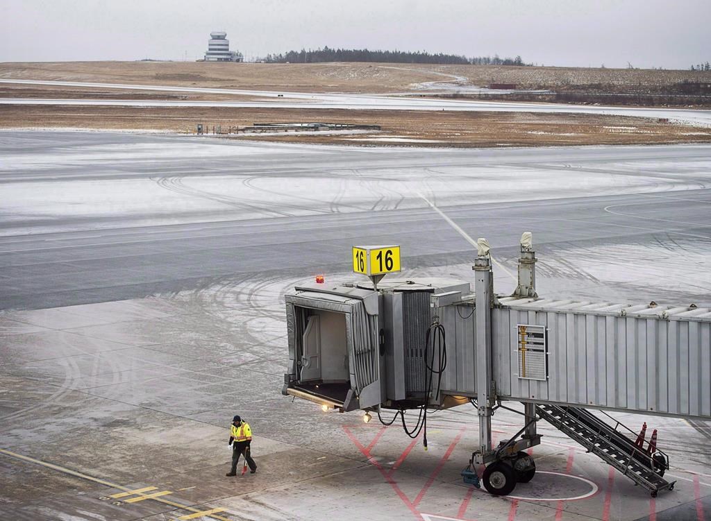 Food service workers say they have reached a tentative agreement with airline caterer Gate Gourmet nearly two weeks after walking off the job, meaning travellers through Toronto may soon find