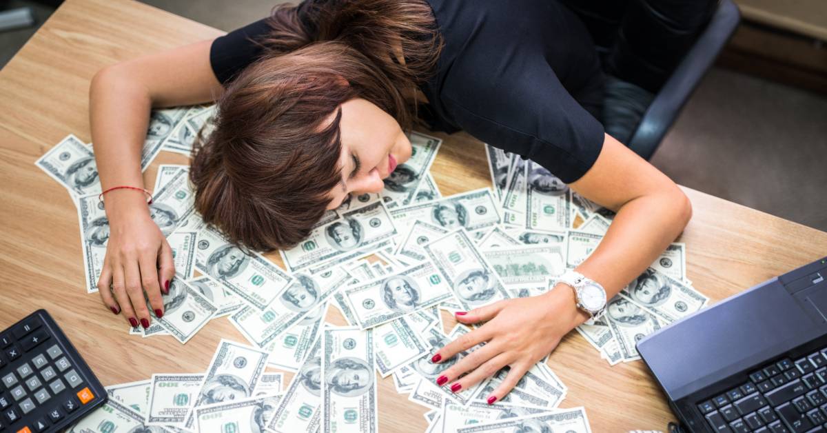 5 signs you're doing well financially in the US