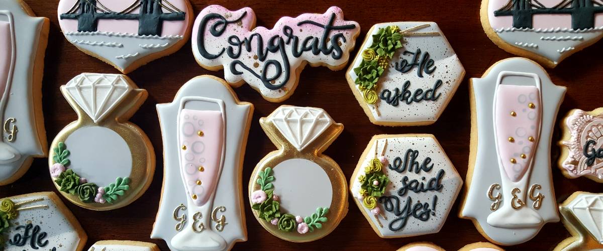 Cookies decorate for engagement reading 