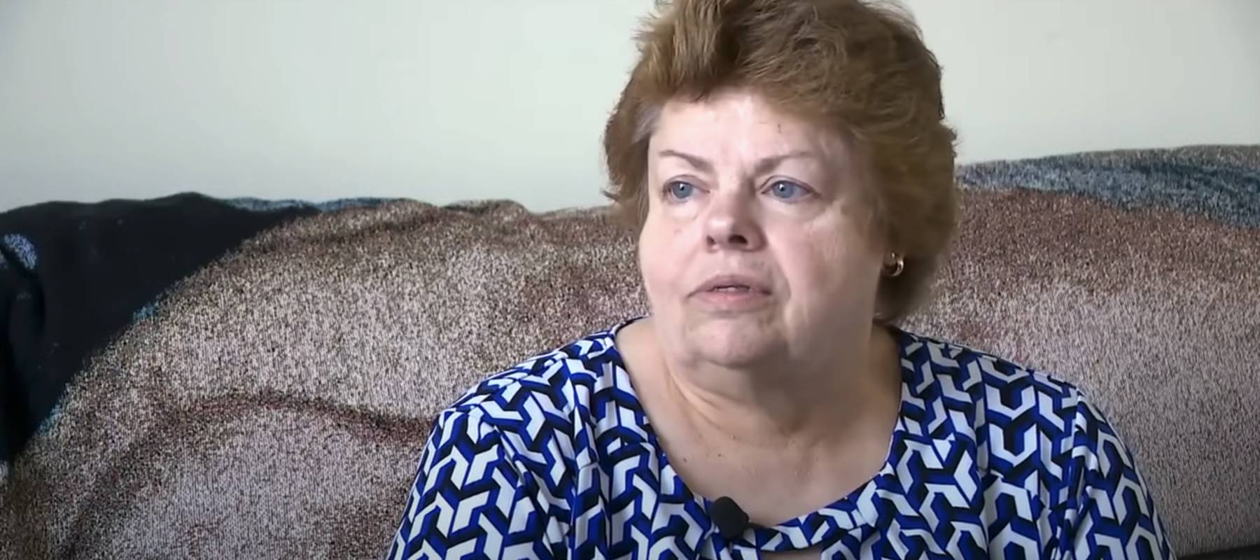 Tammy Williams claims she and hundreds of others were laid off from a Barclays call center without any notice.