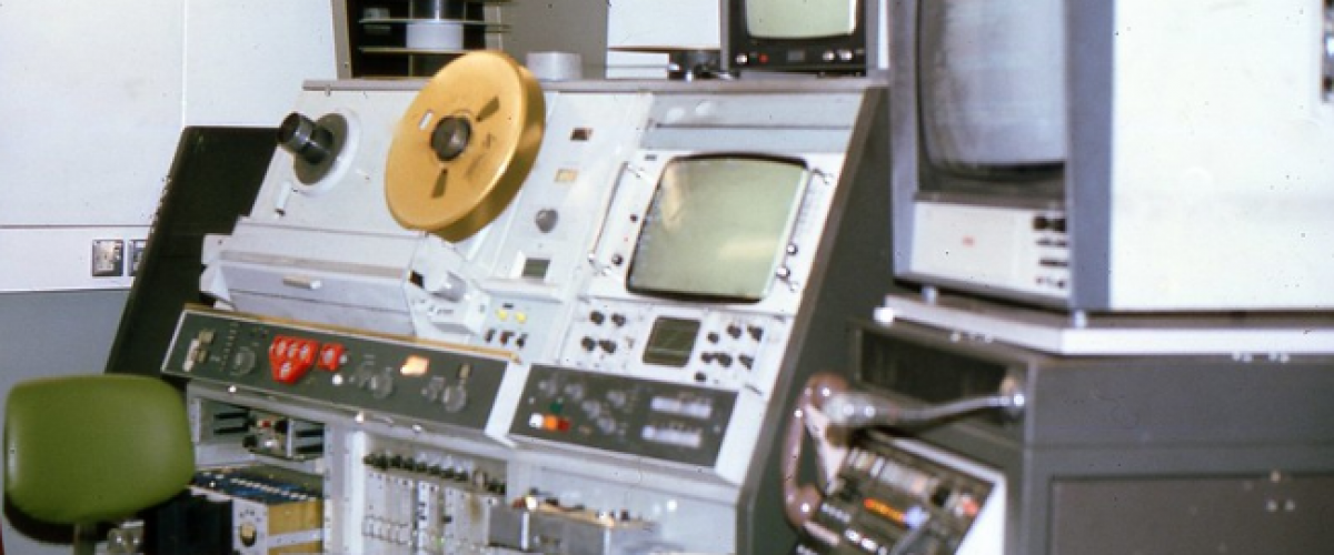 audio visual equipment used to capture the moon landing