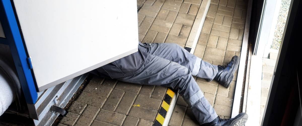electrician is electrocuted and lies on floor at production site