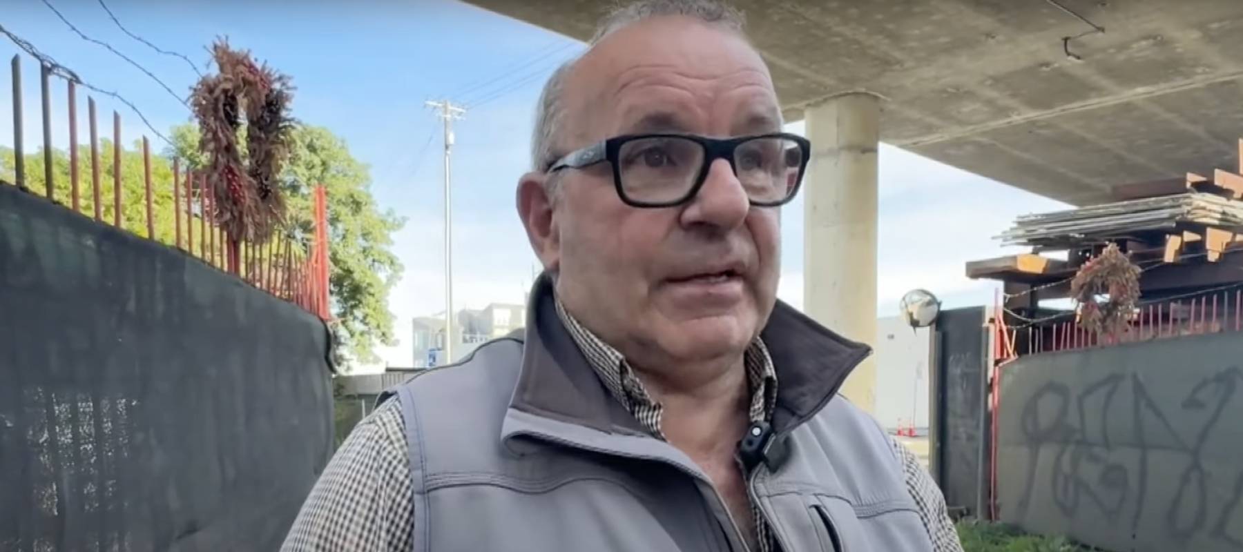 Kevin Barry of San Fransisco