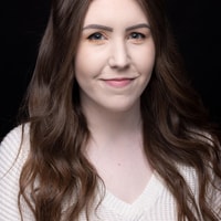 Katie Ziraldo, contributor at Moneywise.com