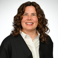 Tara Losinski, contributor at Moneywise.com