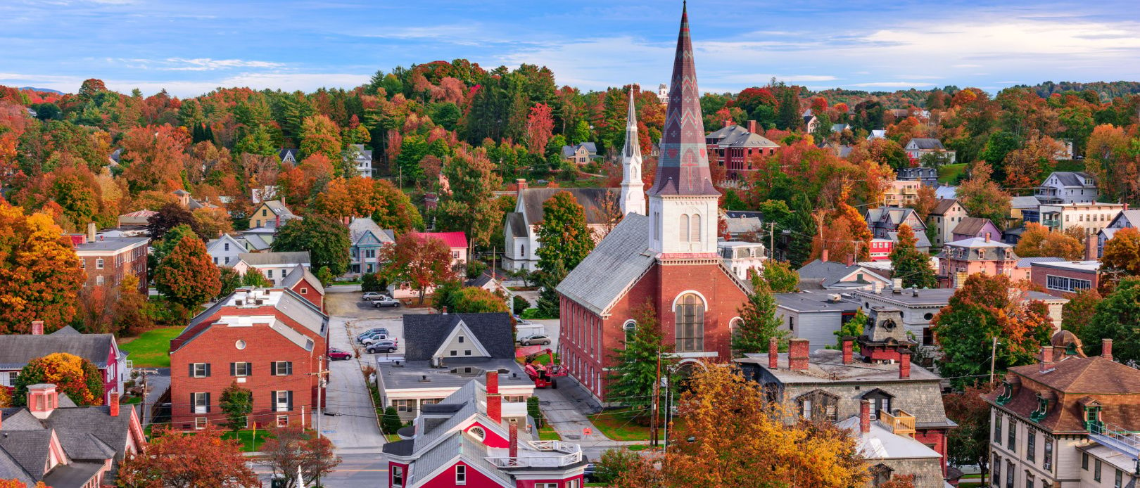Montpelier, Vermont, USA town skyline