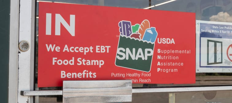 A storefront advertising the acceptance of SNAP benefits.