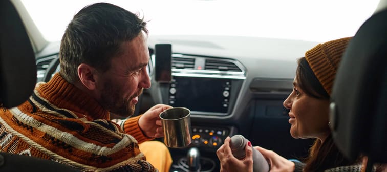 Many Americans who earn over $200K still struggle financially. Here’s what sets the truly wealthy apart.