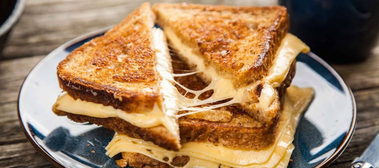 Grilled cheese sandwich