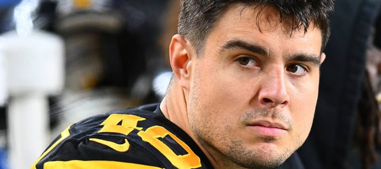 Pittsburgh Steelers linebacker Blake Martinez looks on during a game against the New England Patriots at Acrisure Stadium in Pittsburgh, Pennsylvania, Dec. 7, 2023.