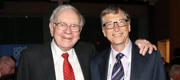 Warren Buffett (left) and Bill Gates attend the Forbes 2015 Philanthropy Summit Awards Dinner in New York, June 3, 2015.