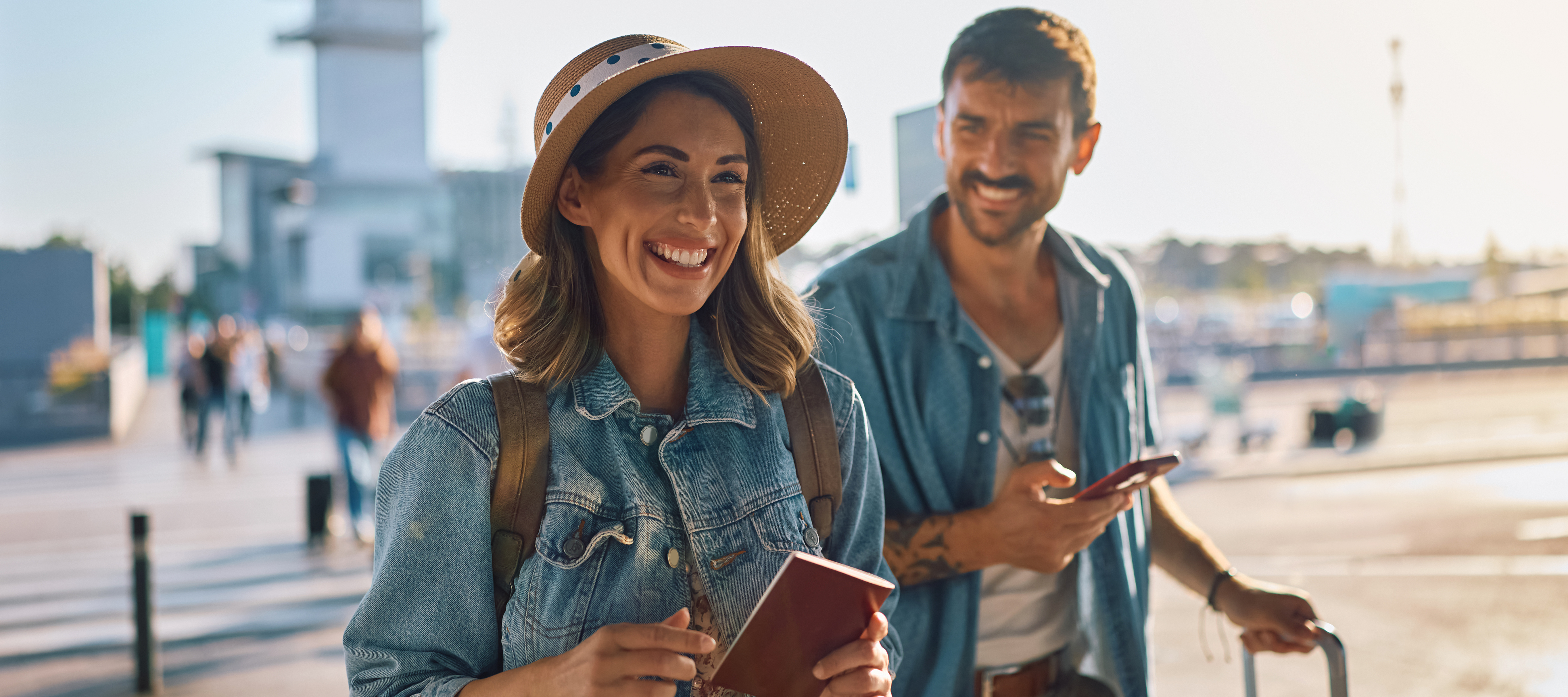 A happy couple is set to embark on a vacation.