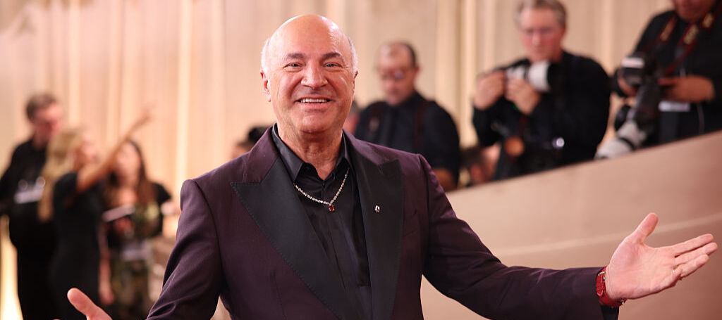 Kevin O'Leary on the red carpet at the 2026 Golden Globes held at the Beverly Hilton on Sunday, January 11, 2026.