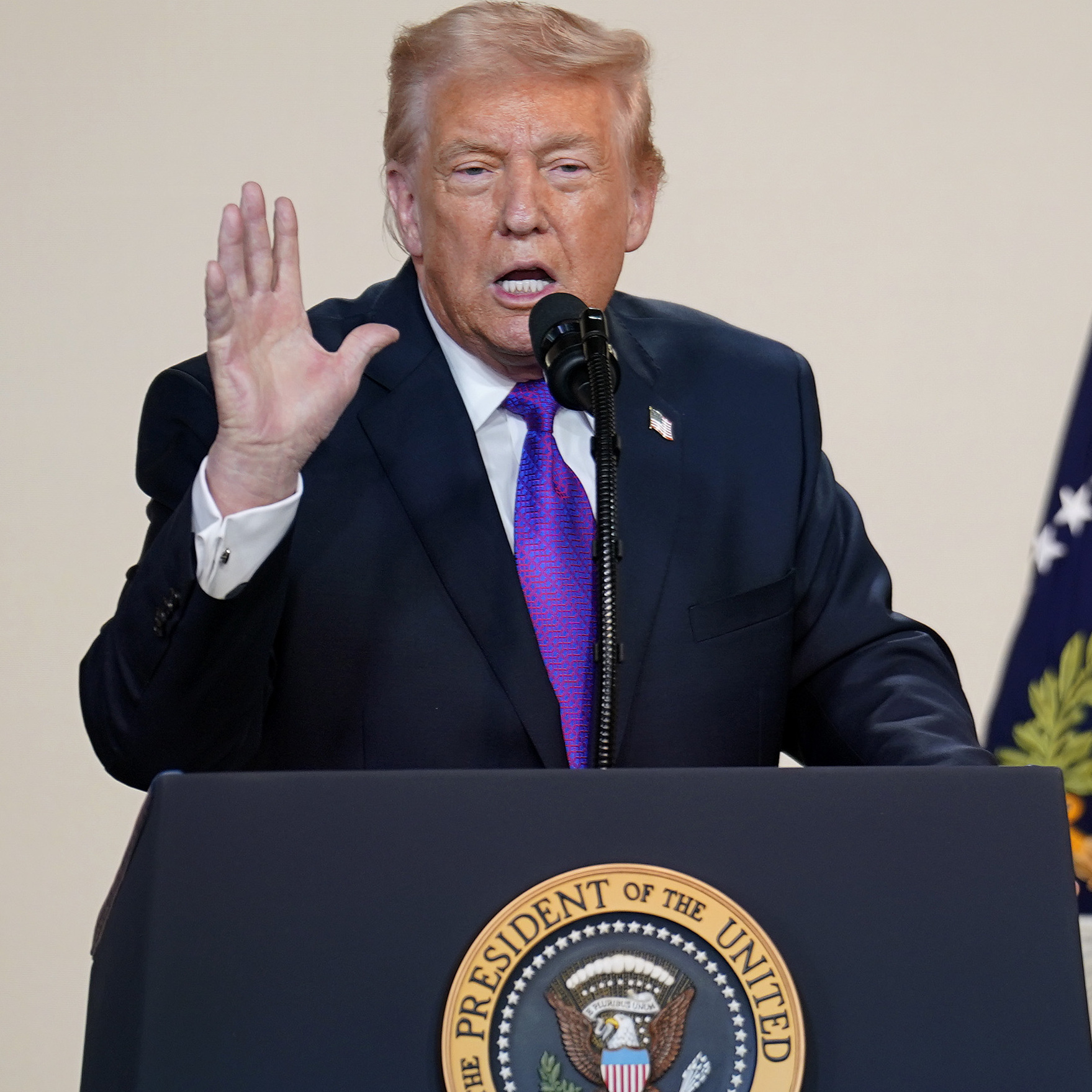 President Trump speaks with Mehmet Oz, administrator for the Centers for Medicare &amp; Medicaid Services, at his side.