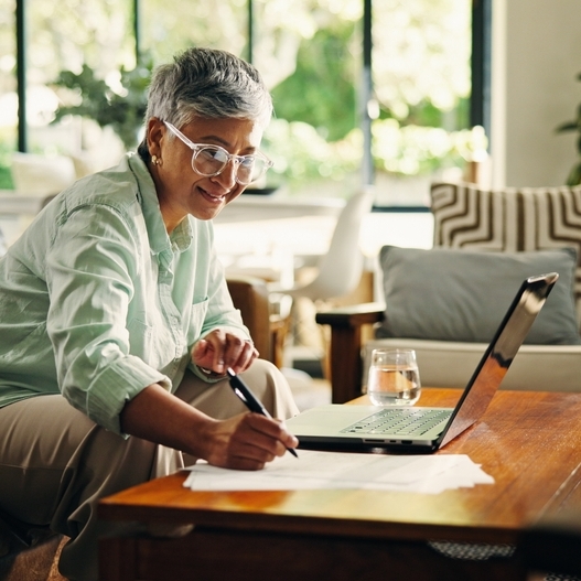 Mature woman working on the computer