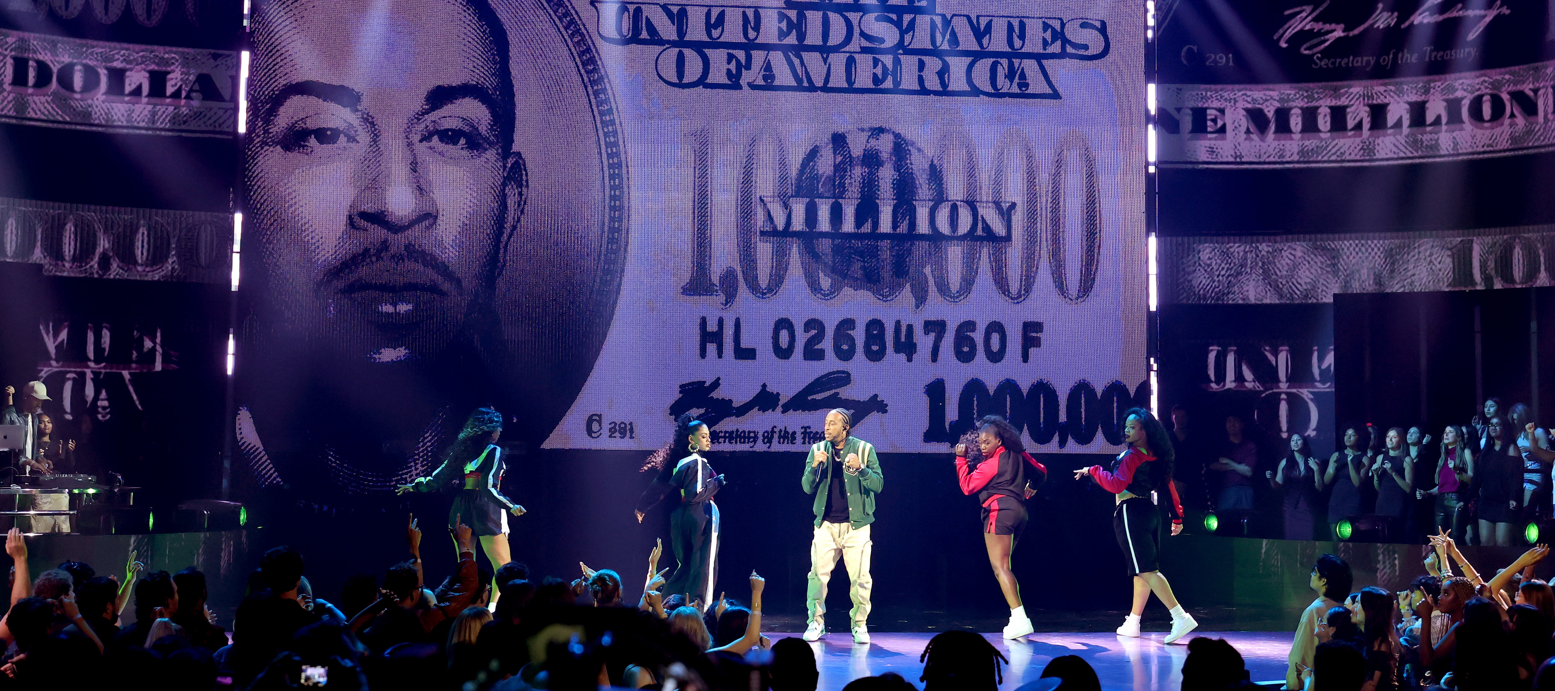 Carlos Desean Goodspeed, 45, fooled investors into thinking he'd buy tickets to Ludacris and swap them for a profit, but he just kept the money.