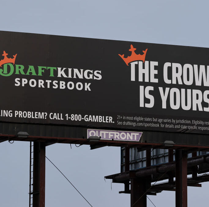 Billboard promoting Draft Kings