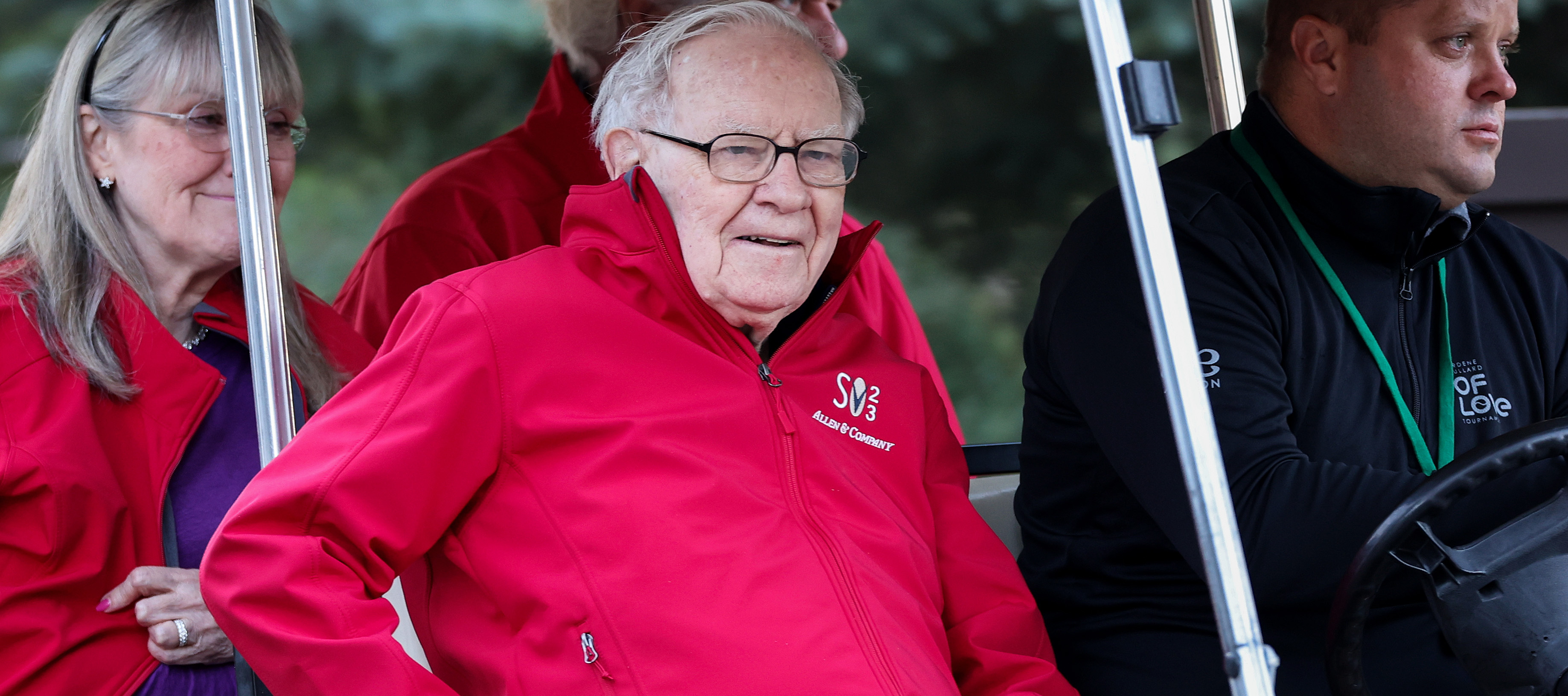 Warren Buffett’s UnitedHealth bet gets a $13 billion Medicare boost. Was his timing right?
