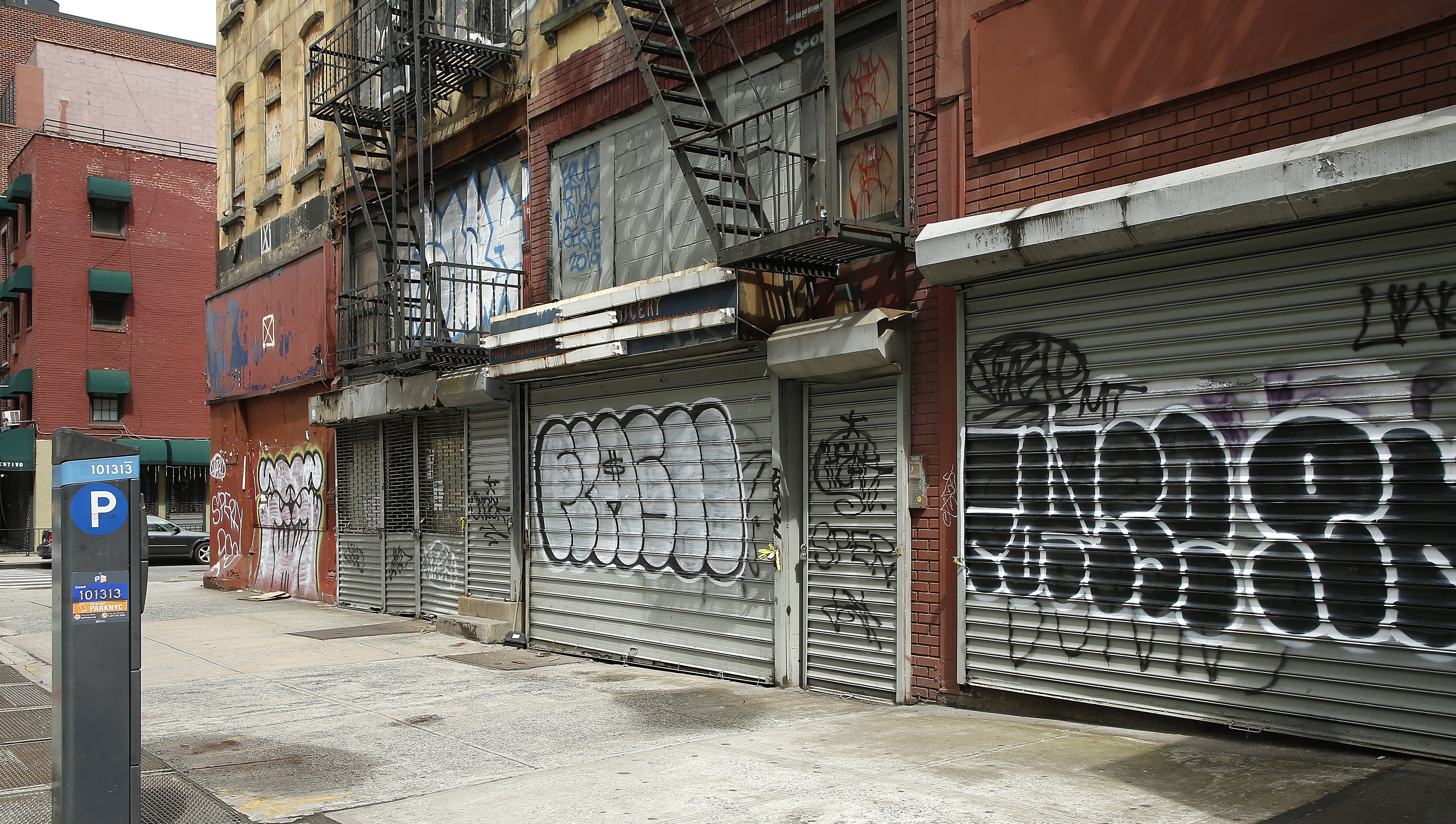 NYC forcing small businesses to replace roll-down gates
