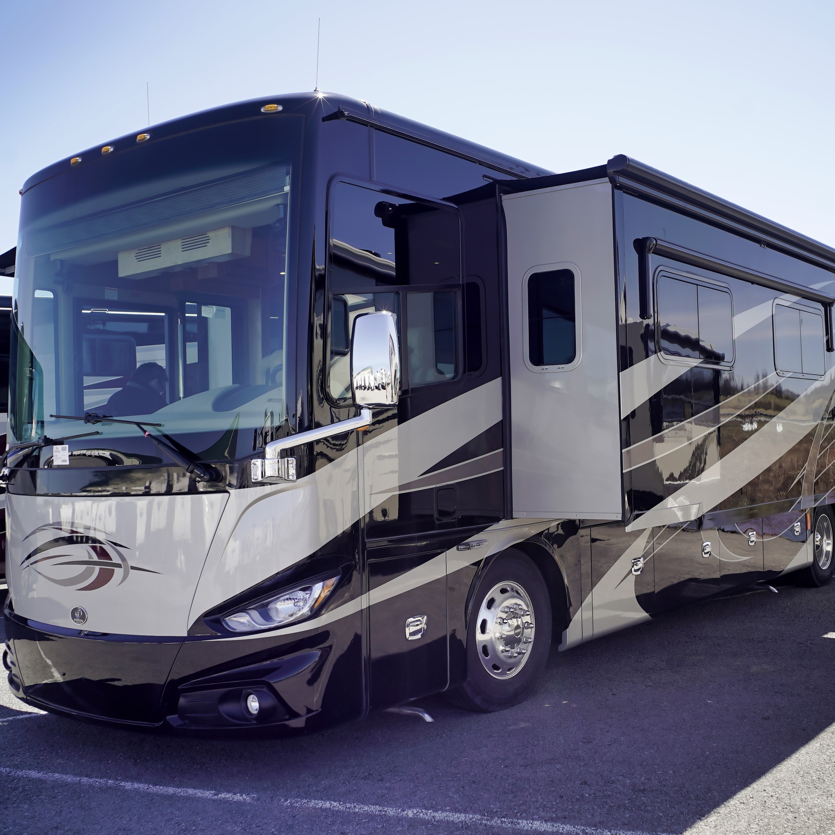 Tiffin Phaeton motorhome at Alpin Haus