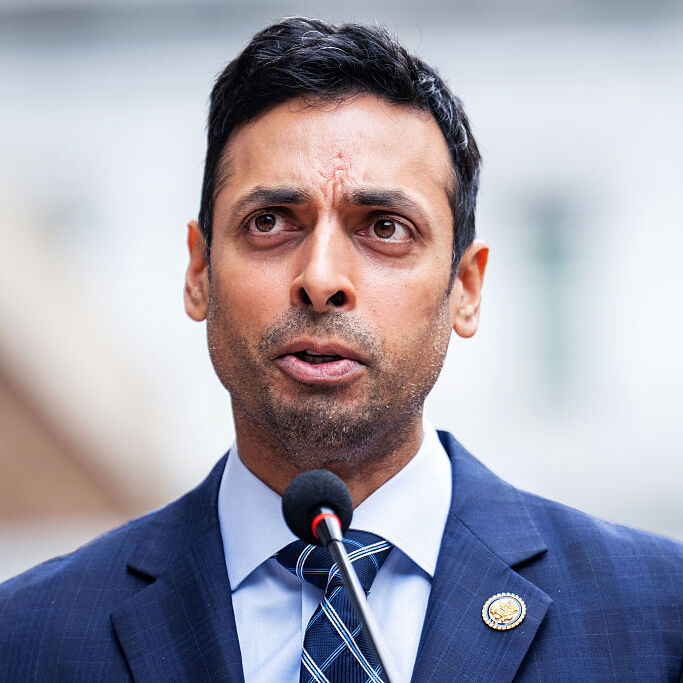 A photo of Rep. Suhas Subramanyam, D-Va.