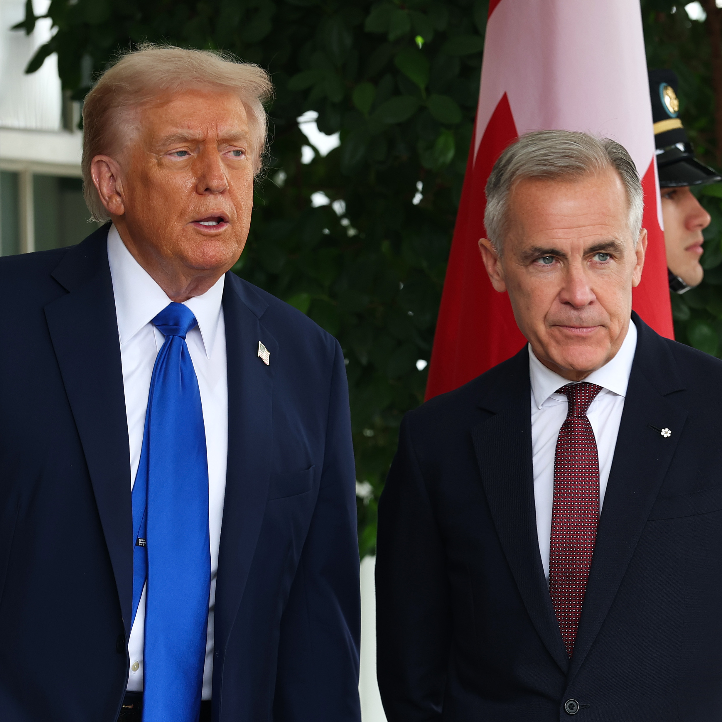 Donald Trump welcomes Canadian Prime Minister Mark Carney outside the West Wing of the White House