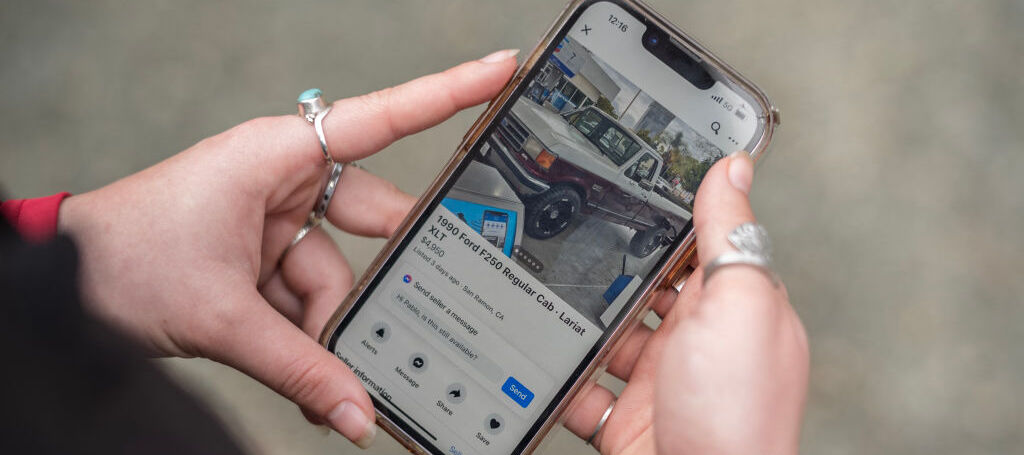 A facebook user searches for used cars on Facebook Marketplace