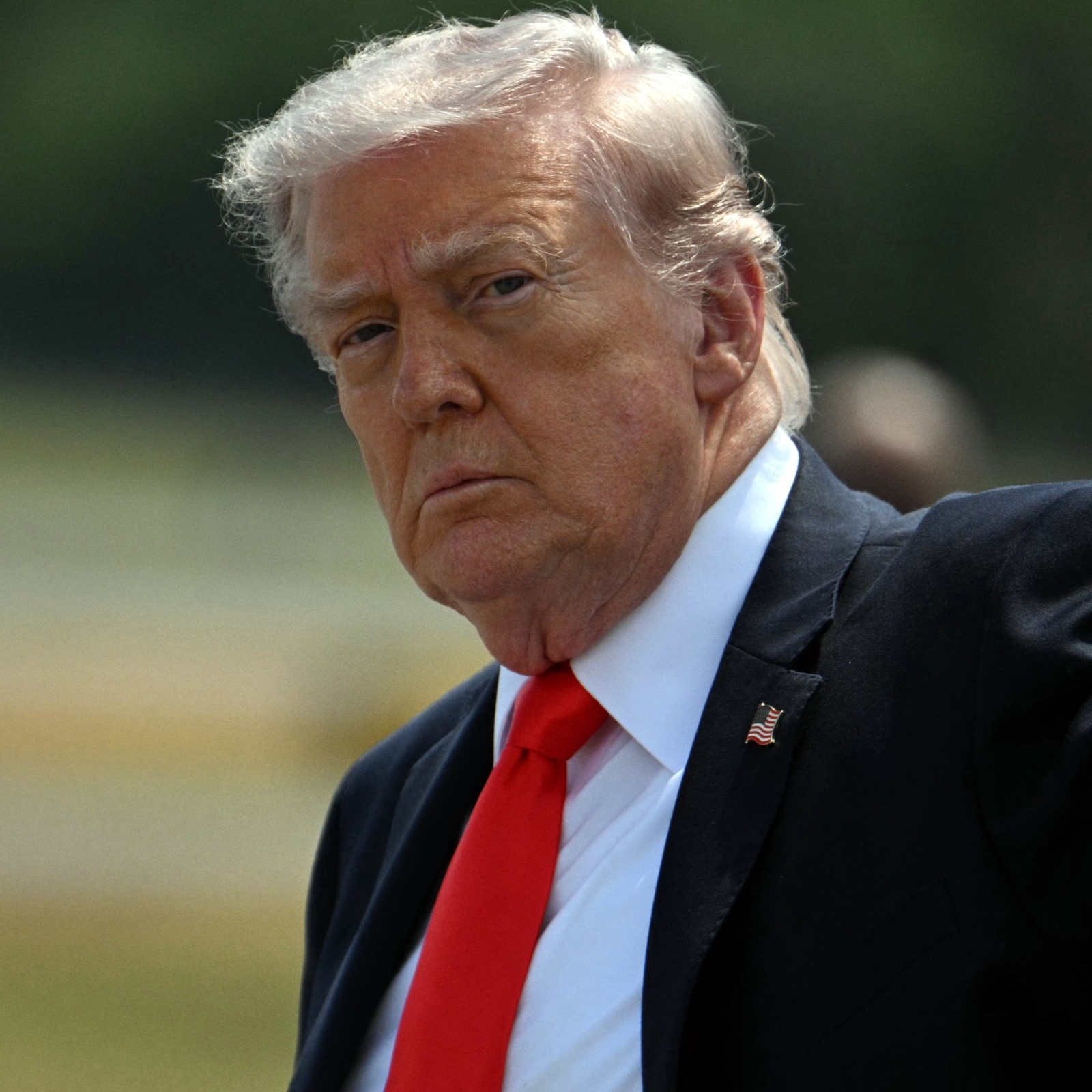 President Trump signed a new executive order to connect American workers with retirement plans if they don’t have one through their employer.