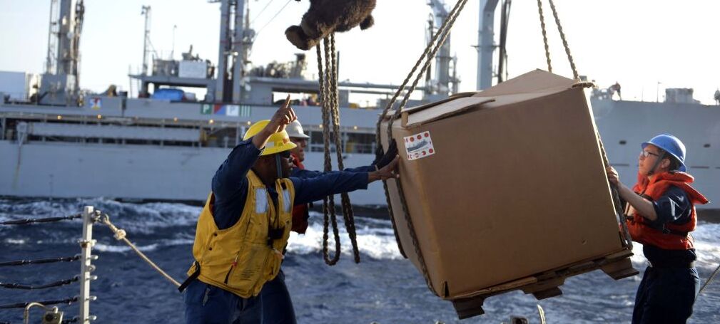 Sailors aboard the Arleigh Burke-class guided-missile destroyer USS William P. Lawrence send cargo to the Military Sealift Command fleet replenishment oiler USNS Rappahannock