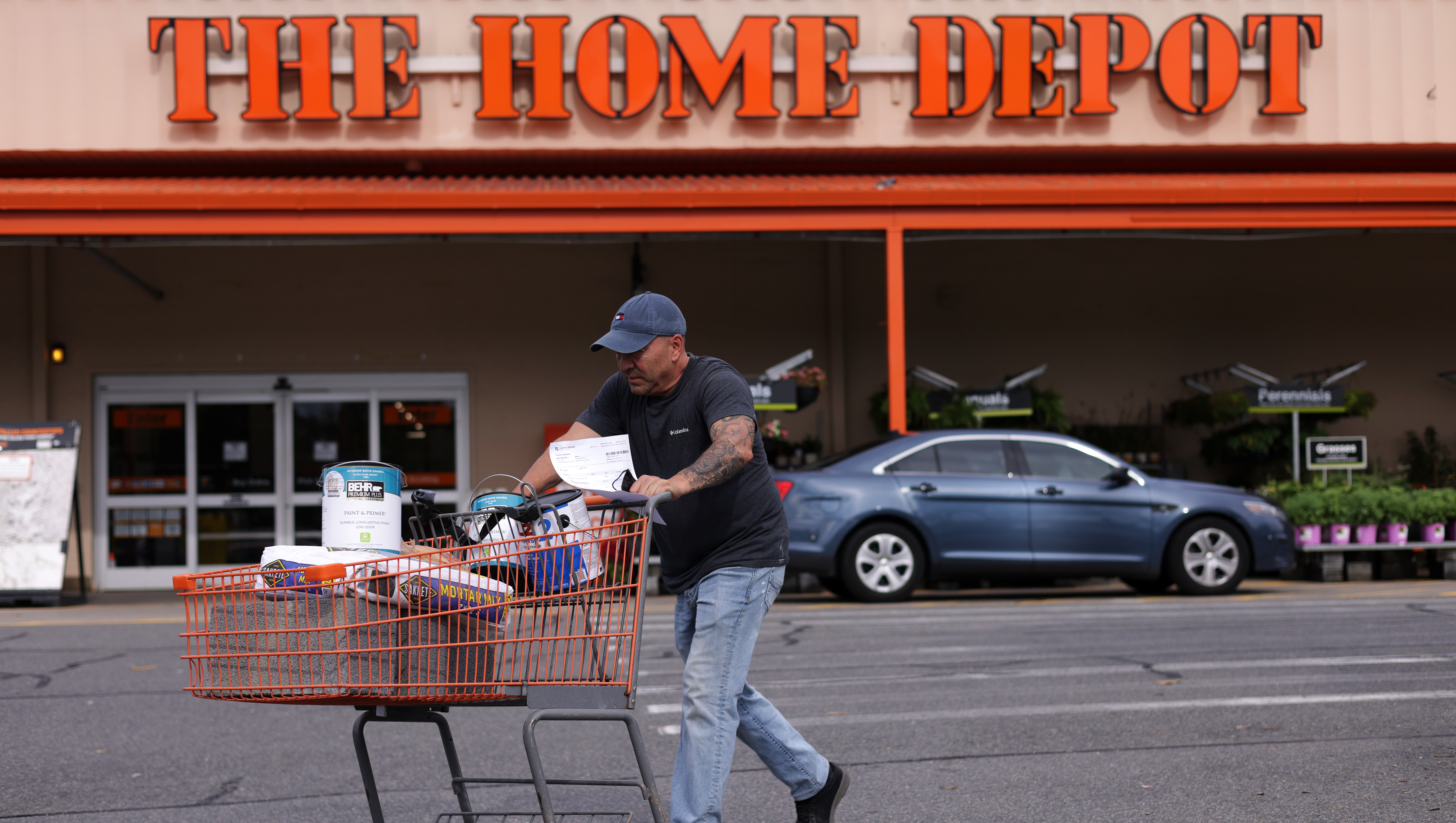 Lowe's and Home Depot now scan your license plate with AI cameras to combat theft, but advocacy groups say it’s a violation of privacy