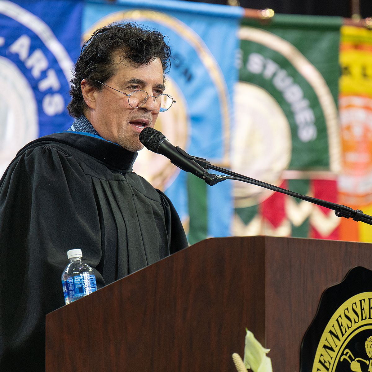 Scott Borchetta, founder of Big Machine Records, addresses grads at Middle Tennessee State University at Murphy Center on campus in Murfreesboro.