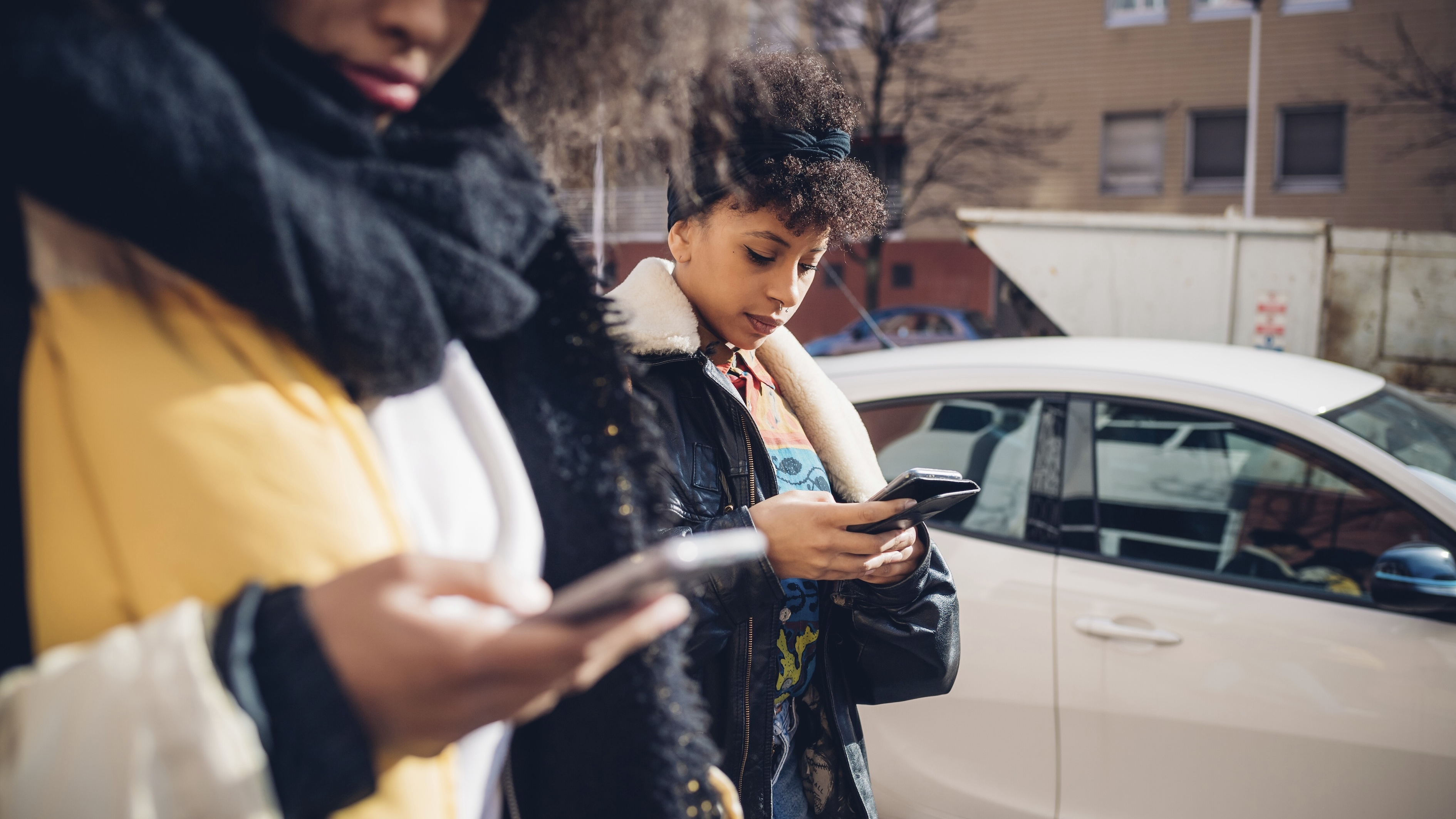 Investigation into Uber and Lyft rides finds uneven pricing