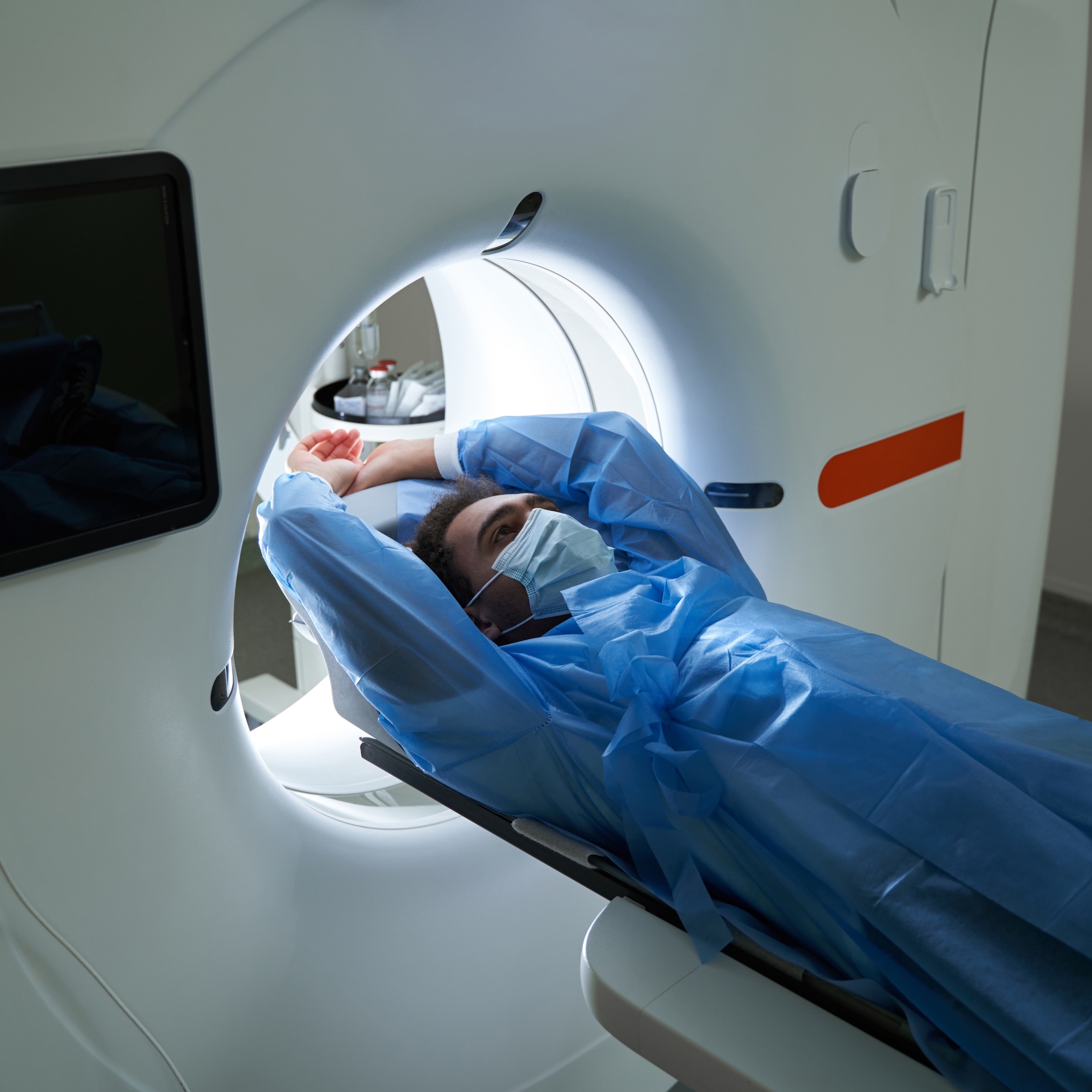 man in MRI