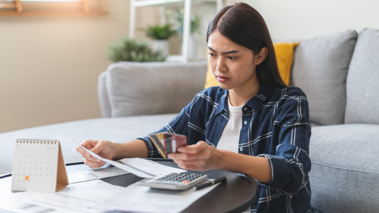 I have $35,000 in credit card debt and $0 savings — a CFP explains whether to pay it all off first or save and invest at the same time