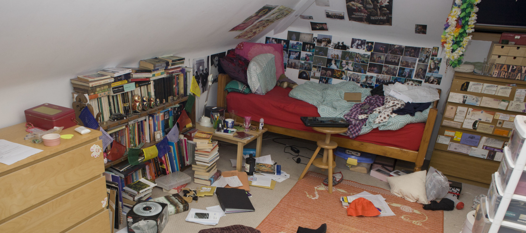 Does your teenagers dorm look like this? If so, they're not alone.