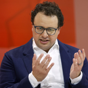 Co-founder and CEO of Anthropic, Dario Amodei, speaking at an event in Paris.