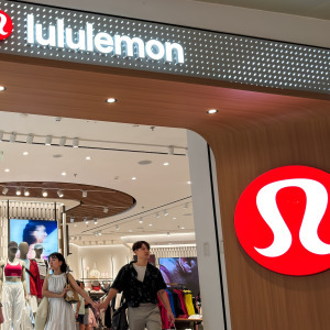 burry and lululemon