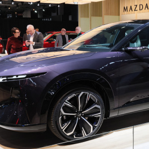 Mazda CX-6e
