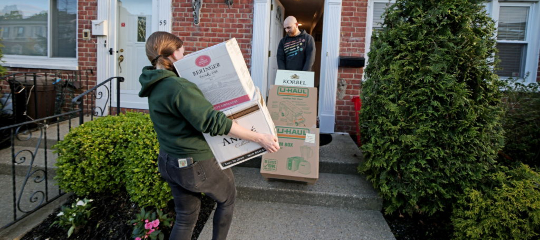 People moving into a new place